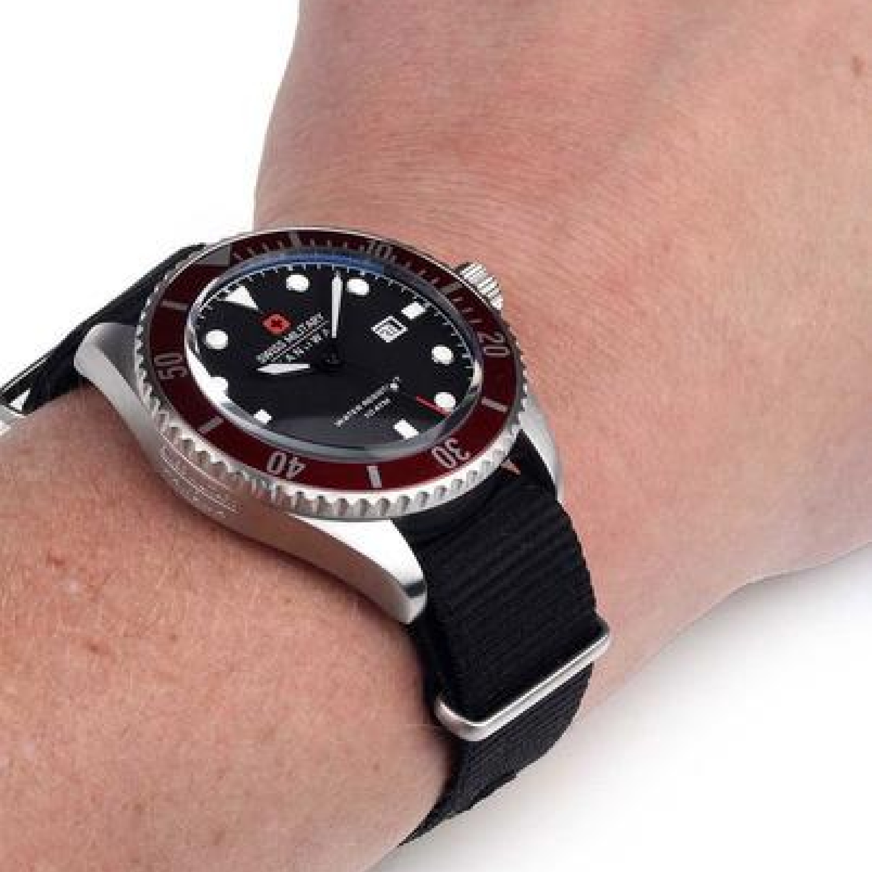 SWISS MILITARY HANOW 06-4279.04.007.04 - фото 4