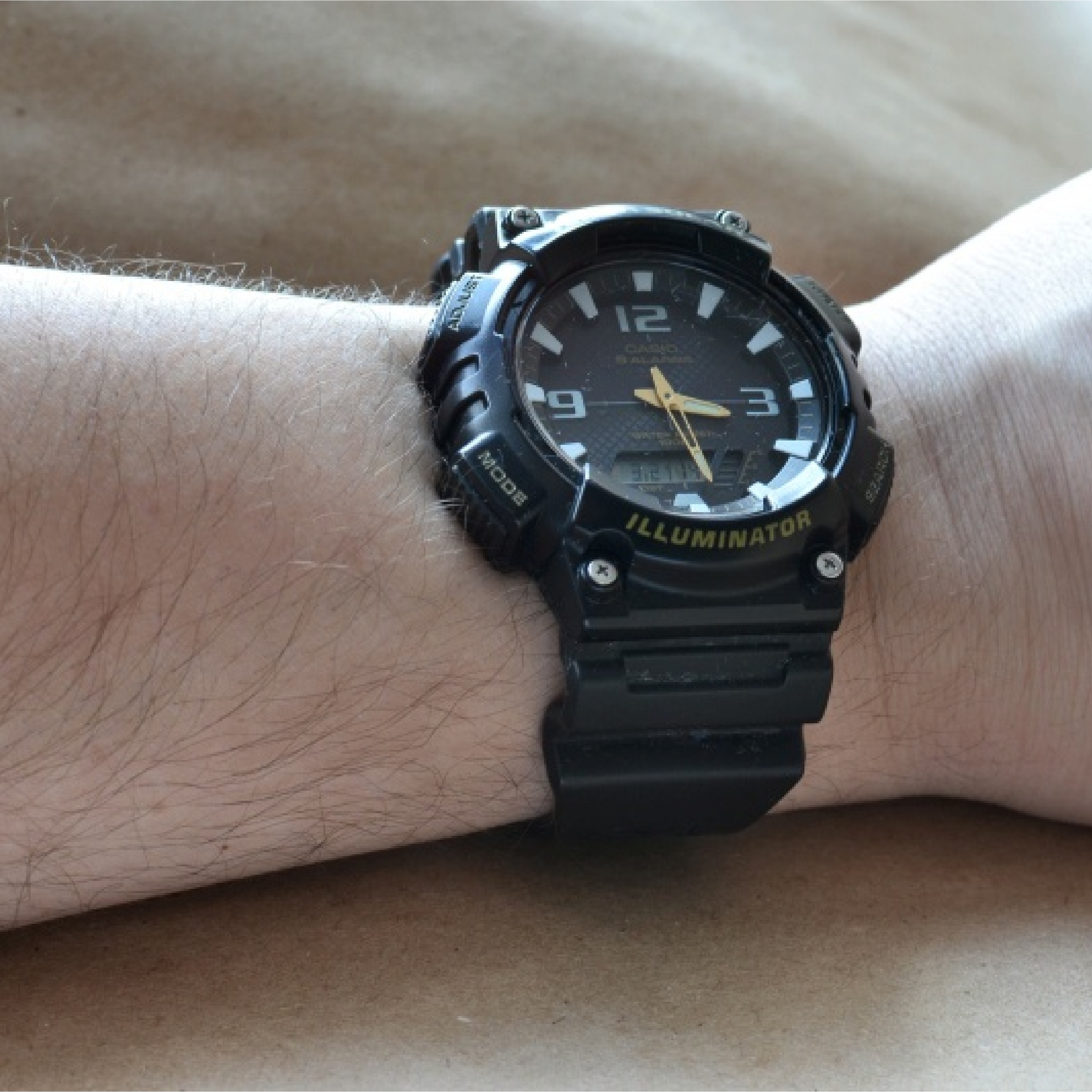 CASIO AQ-S810W-1B - фото 4