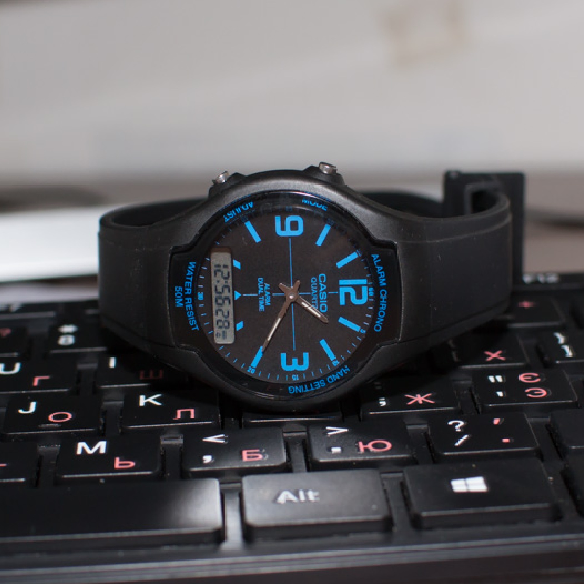CASIO AW-90H-2B - фото 4