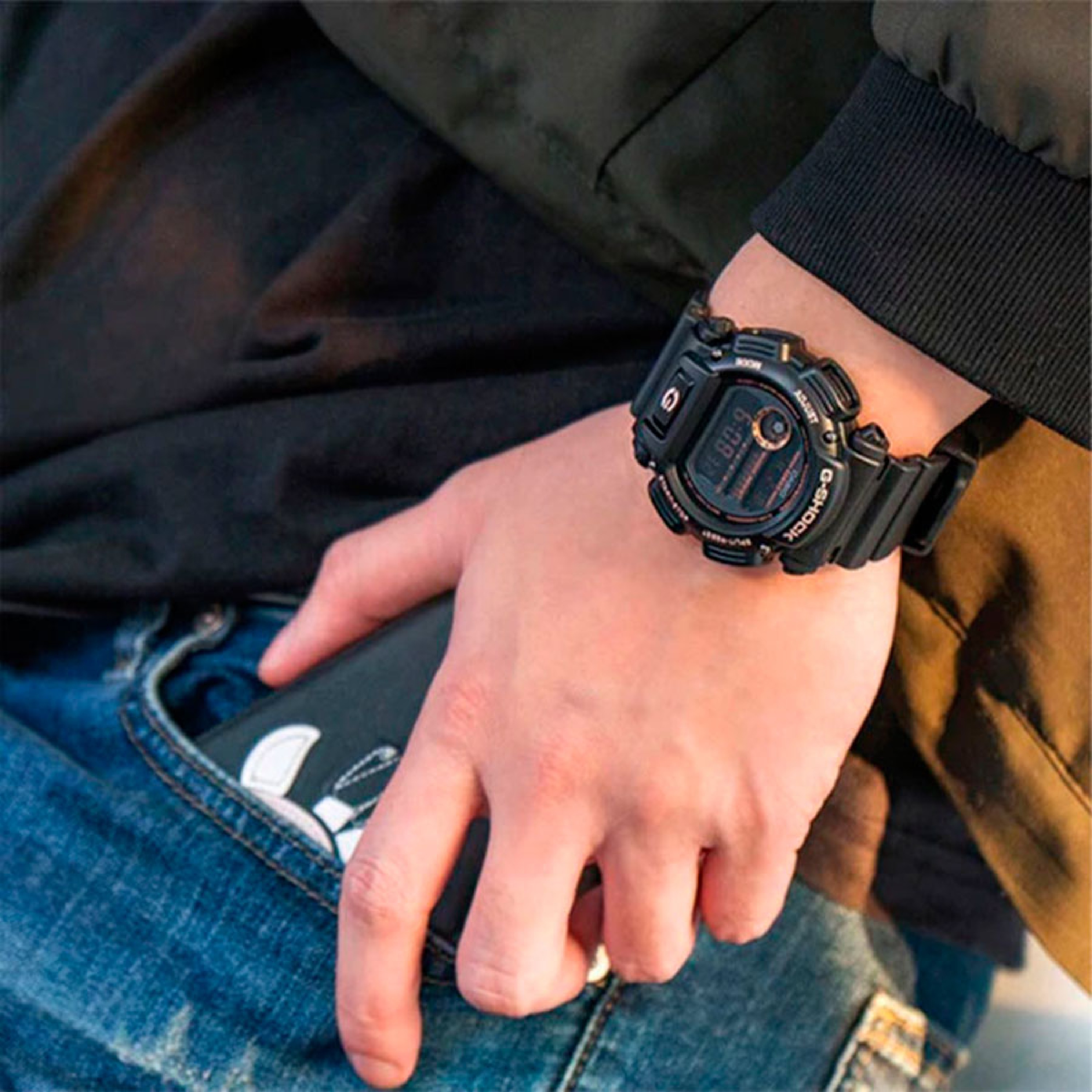 CASIO    G-SHOCK DW-9052GBX-1A4 - фото 3
