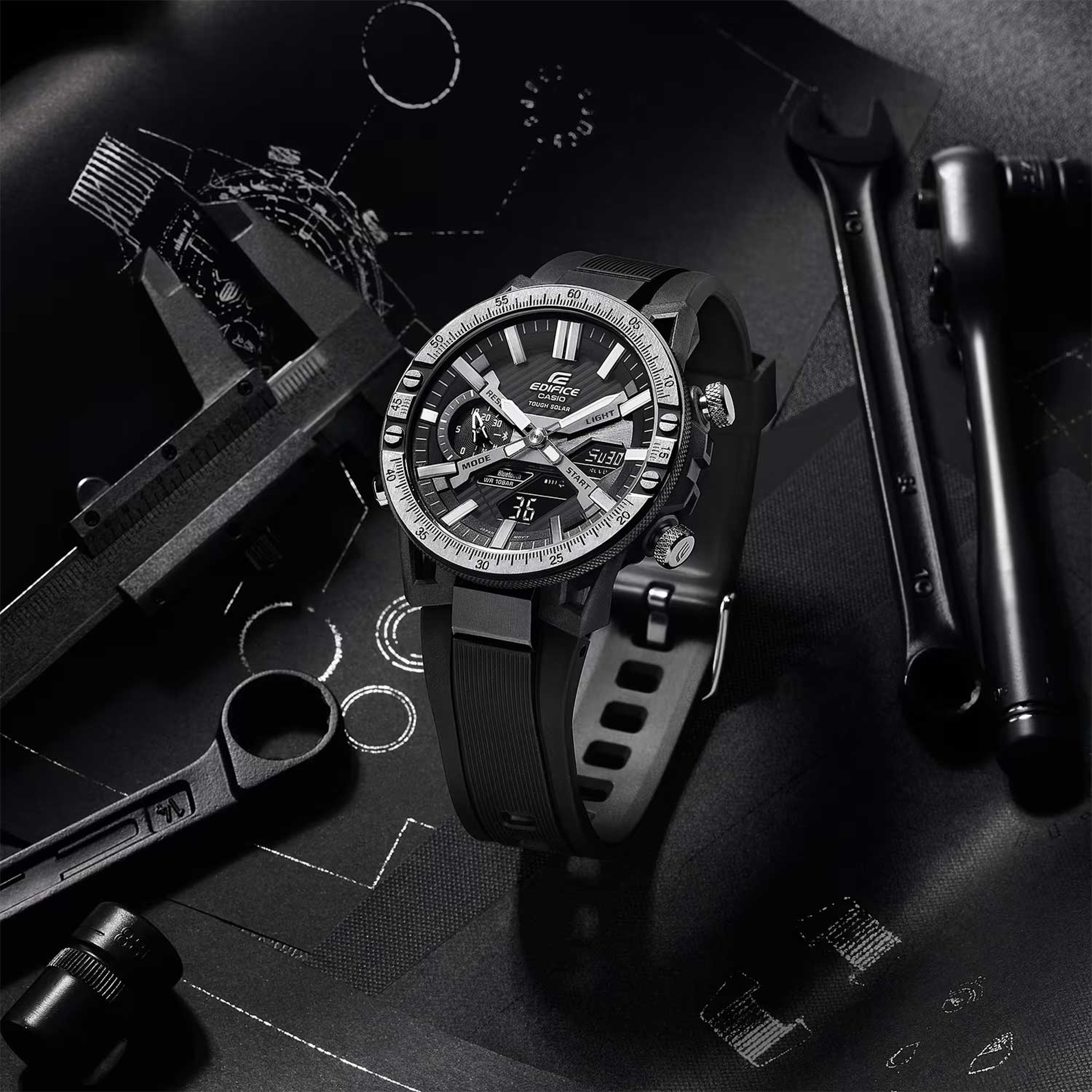 CASIO    EDIFICE ECB-2000TP-1A - фото 4
