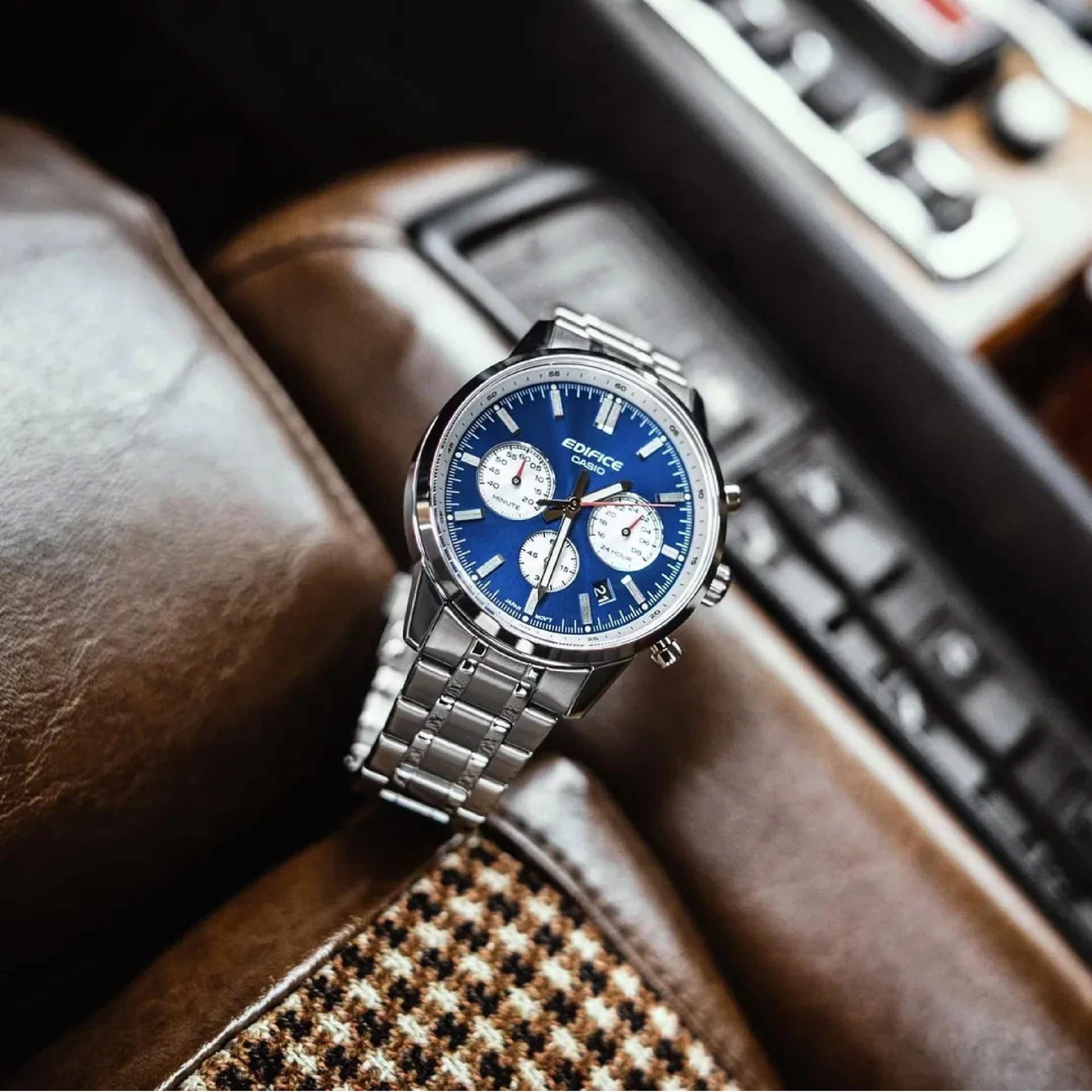 CASIO    EDIFICE EFR-575D-2A - фото 3