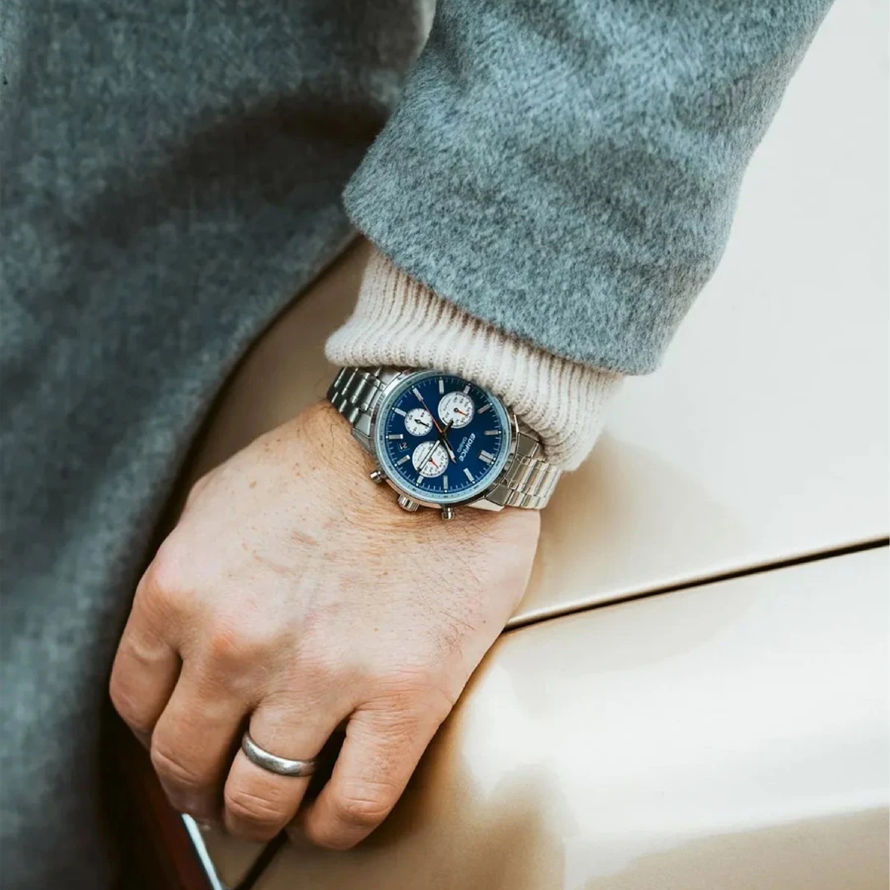 CASIO    EDIFICE EFR-575D-2A - фото 4