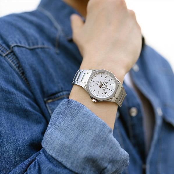 CASIO    EDIFICE EFR-S108D-7A - фото 3