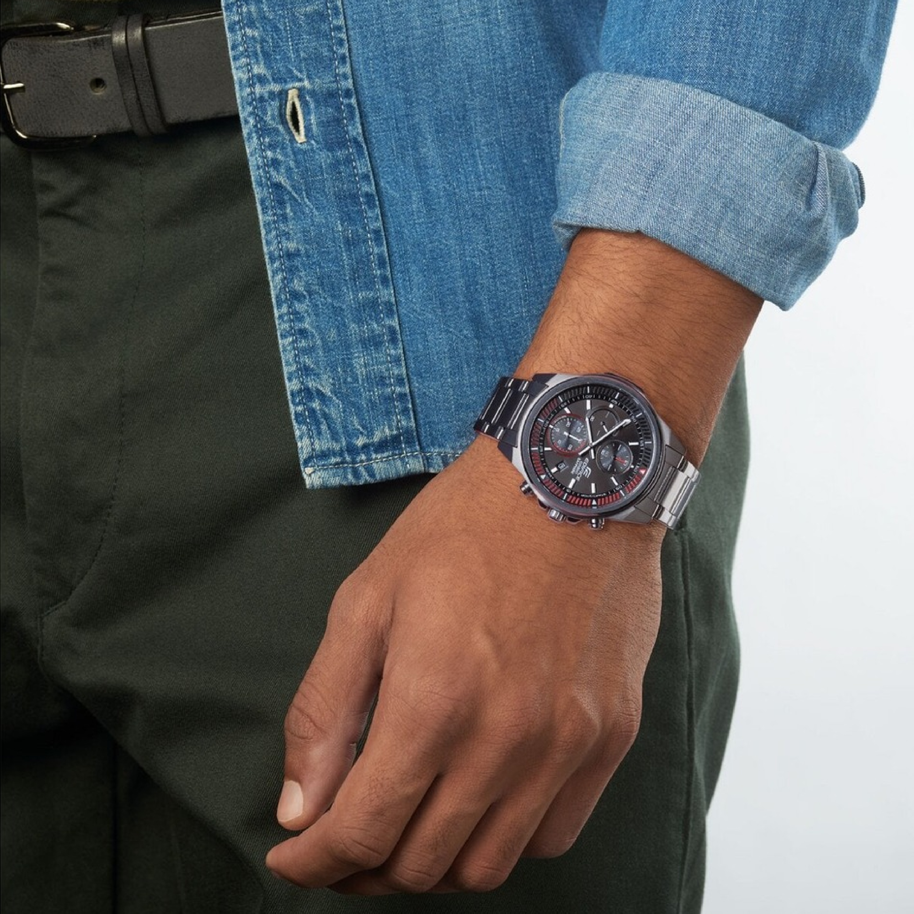 CASIO    EDIFICE EFR-S572DC-1A - фото 4