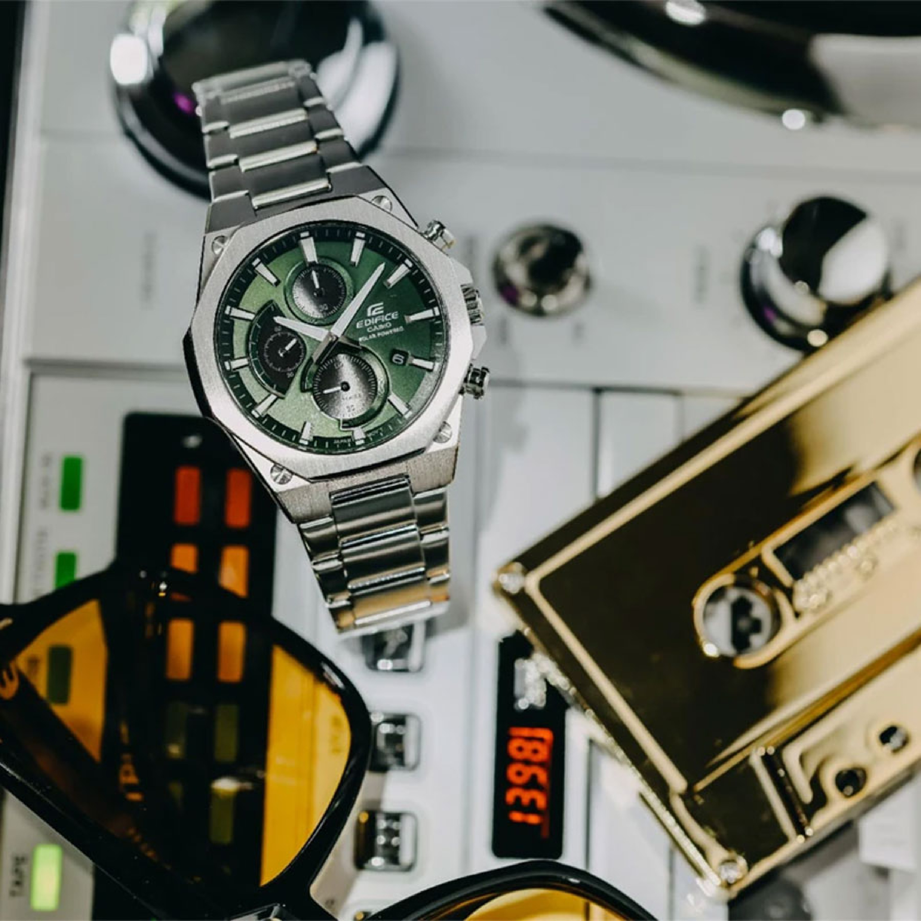 CASIO    EDIFICE EFS-S570D-3A - фото 2