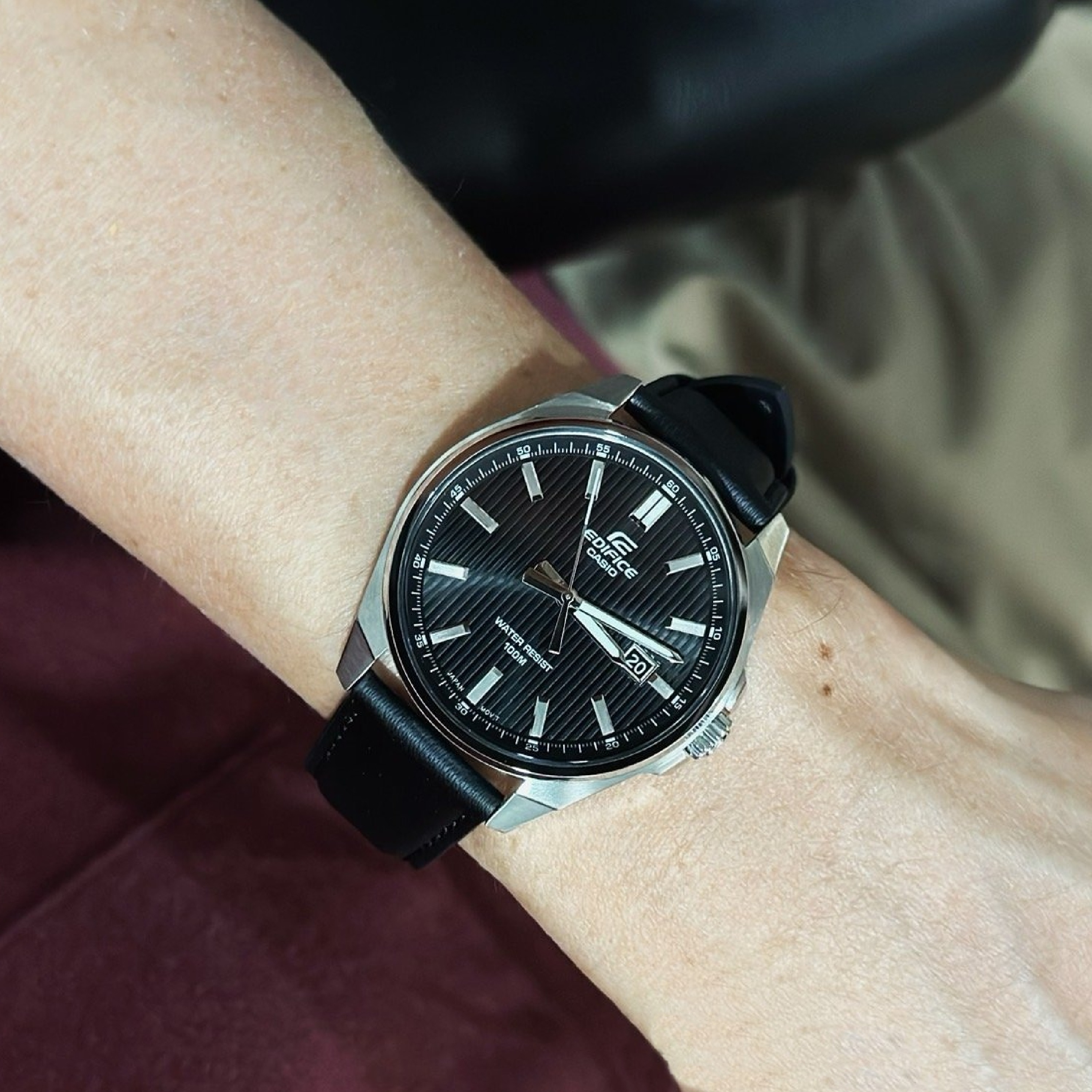 CASIO    EDIFICE EFV-150L-1A - фото 4