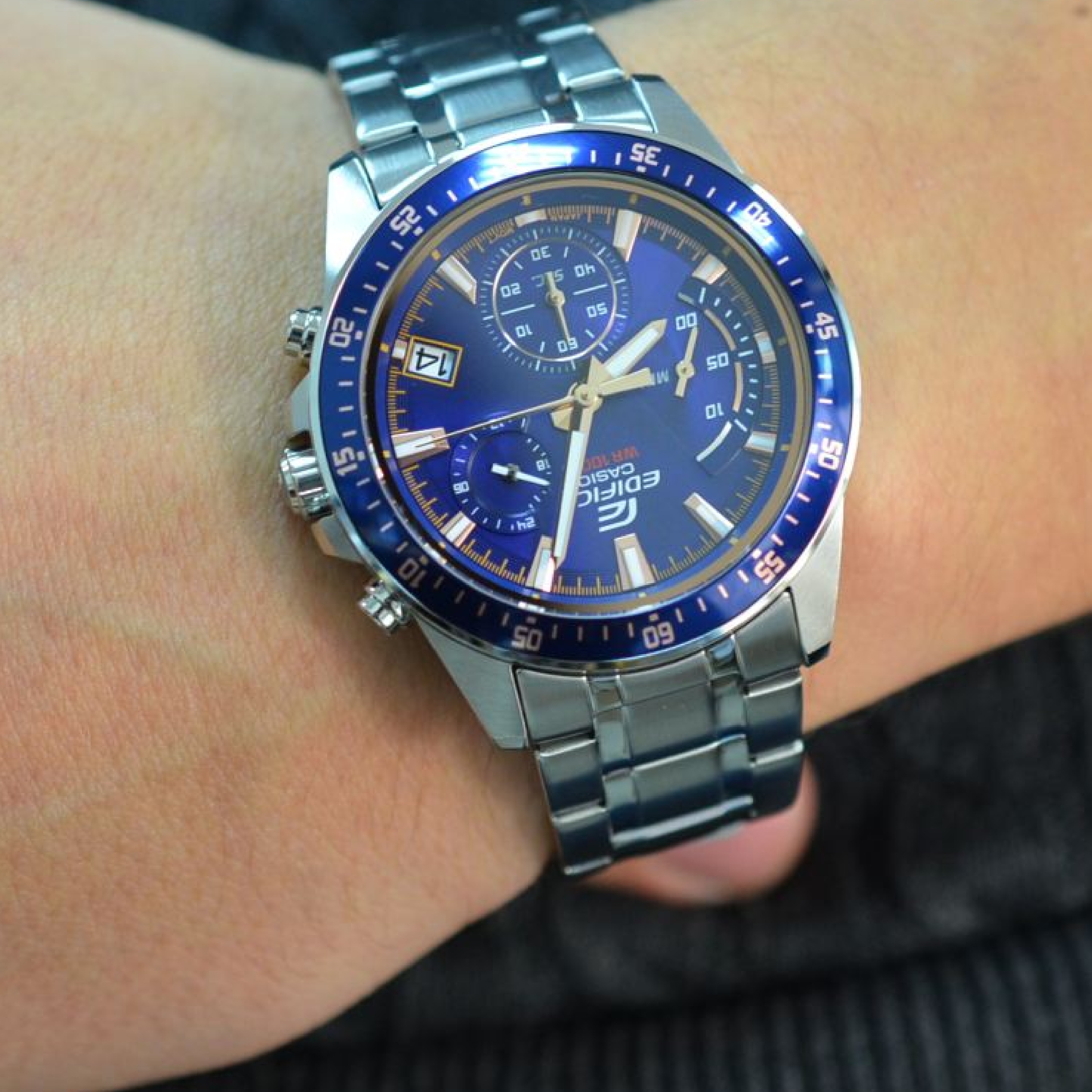 CASIO    EDIFICE EFV-540D-2A - фото 4