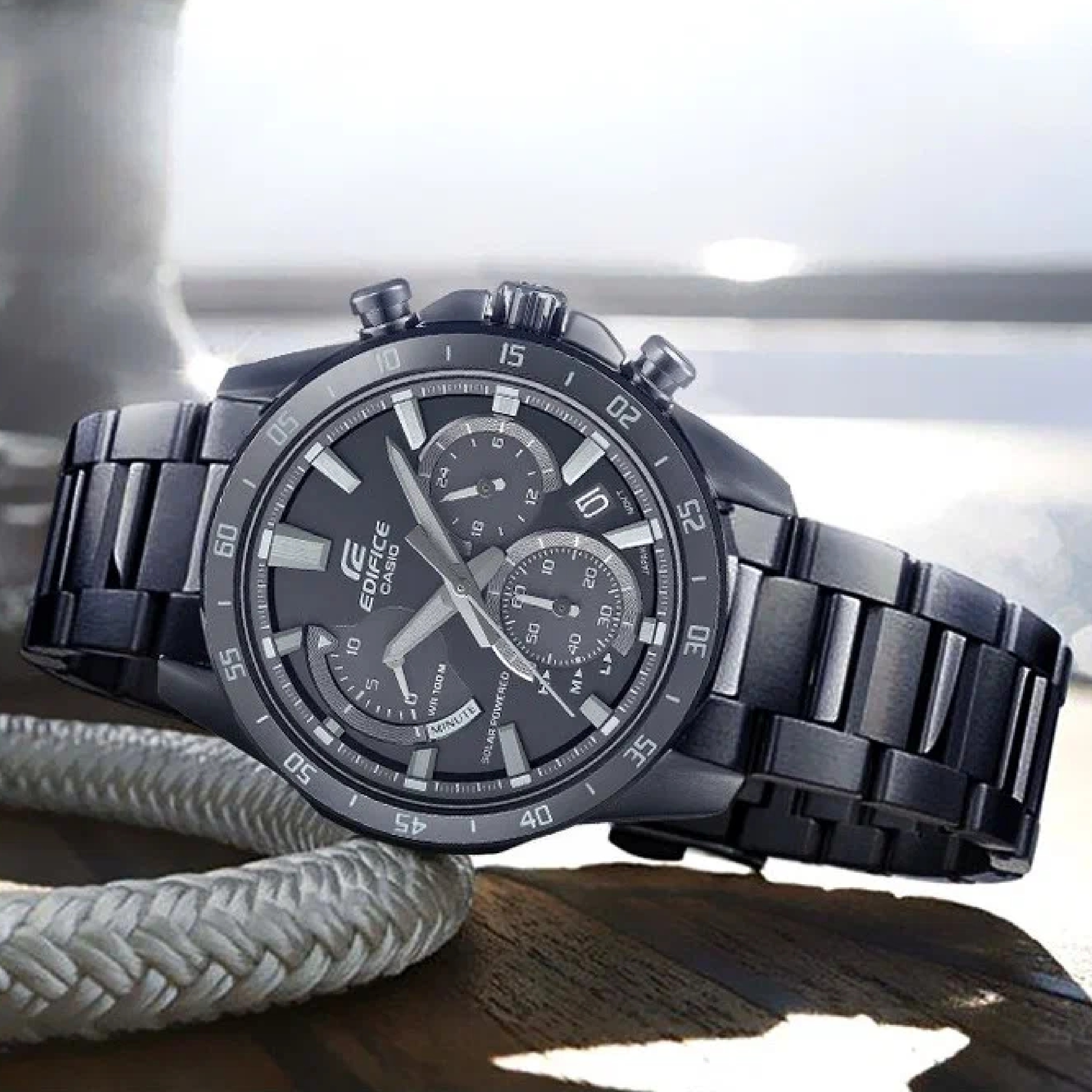 CASIO    EDIFICE EQS-930MDC-1A - фото 2