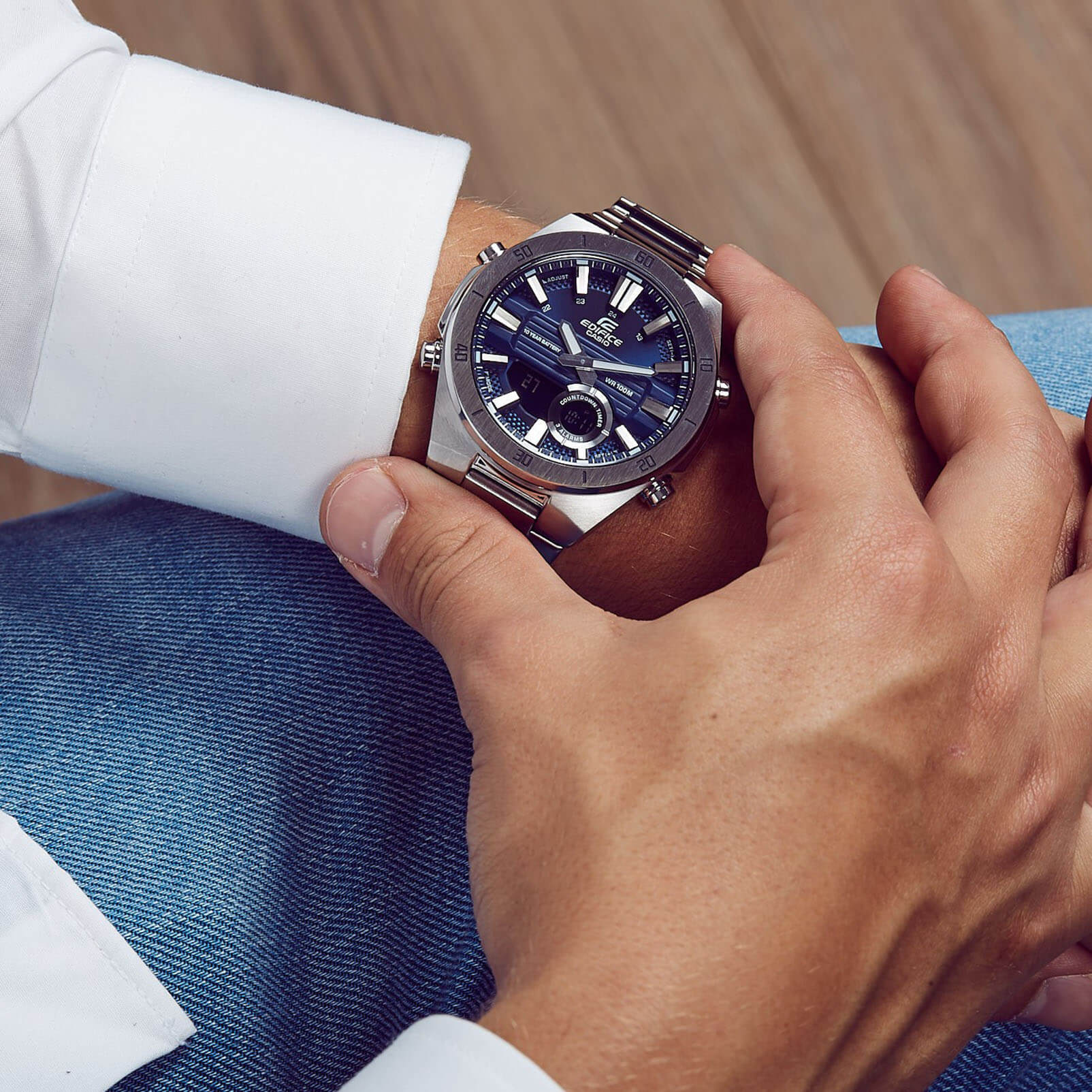 CASIO    EDIFICE ERA-110D-2A - фото 4