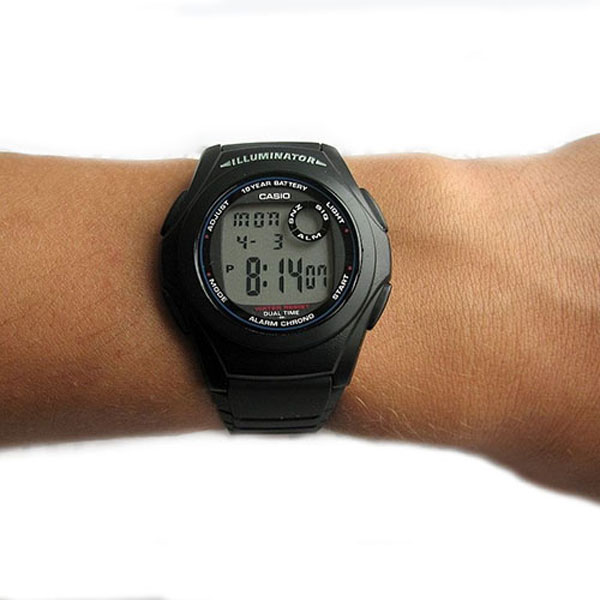 CASIO F-200W-1A - фото 5
