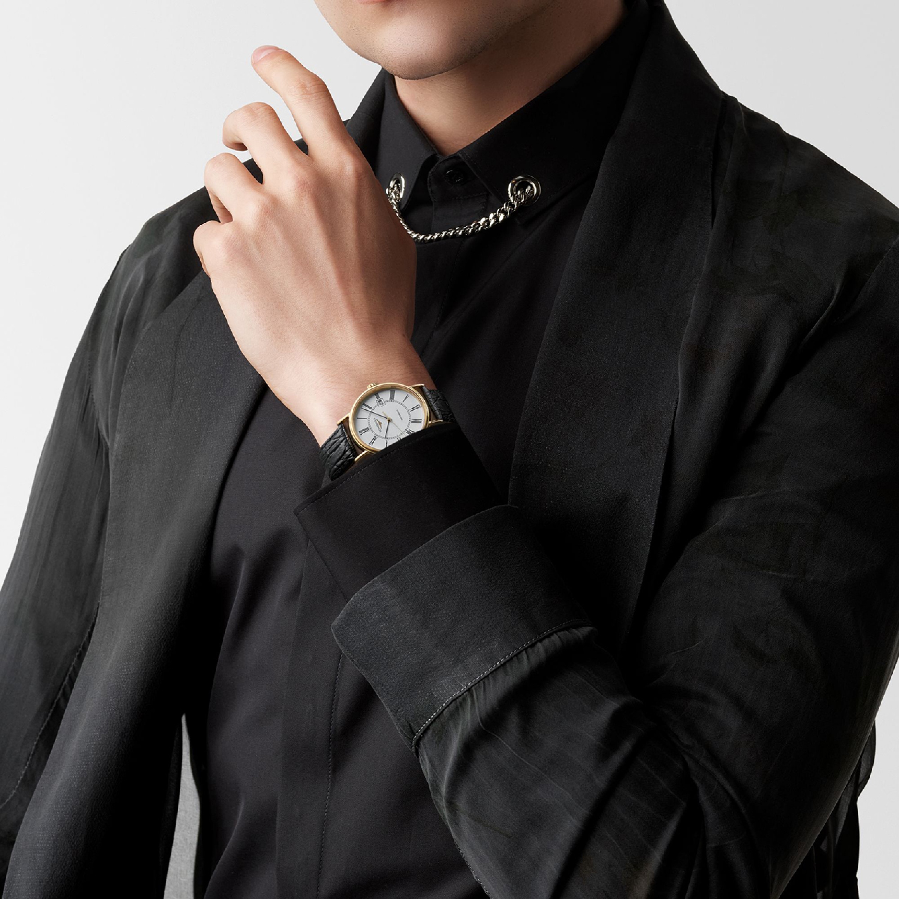 LONGINES L4.922.2.11.2 - фото 4