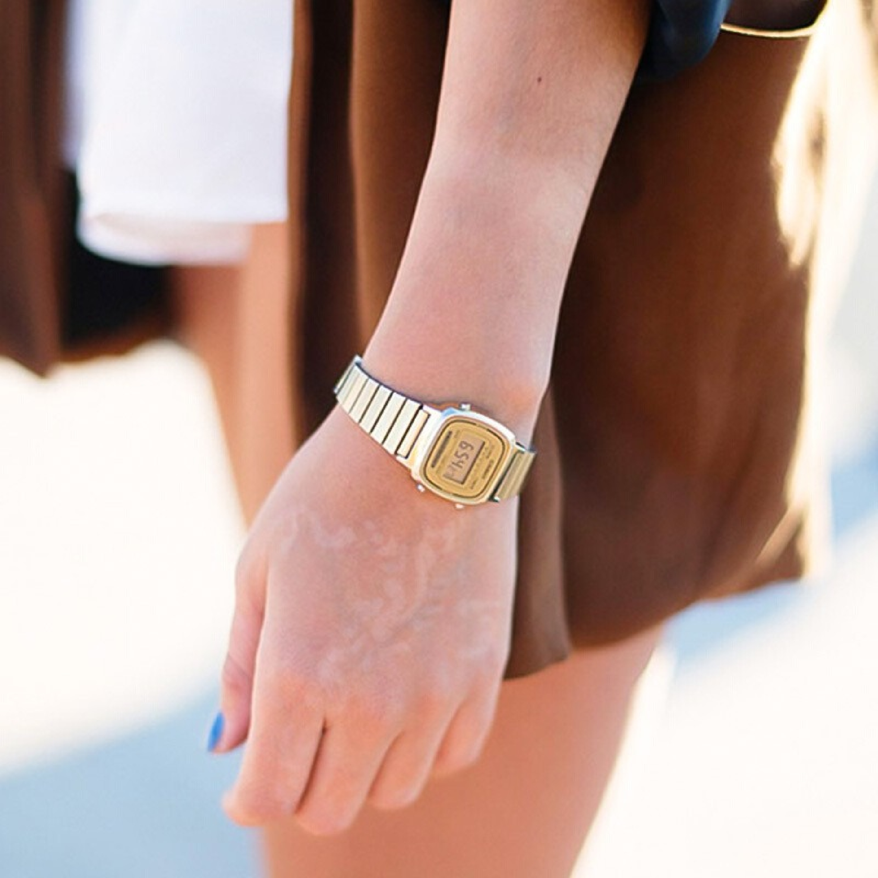 CASIO LA-670WGA-9 - фото 3