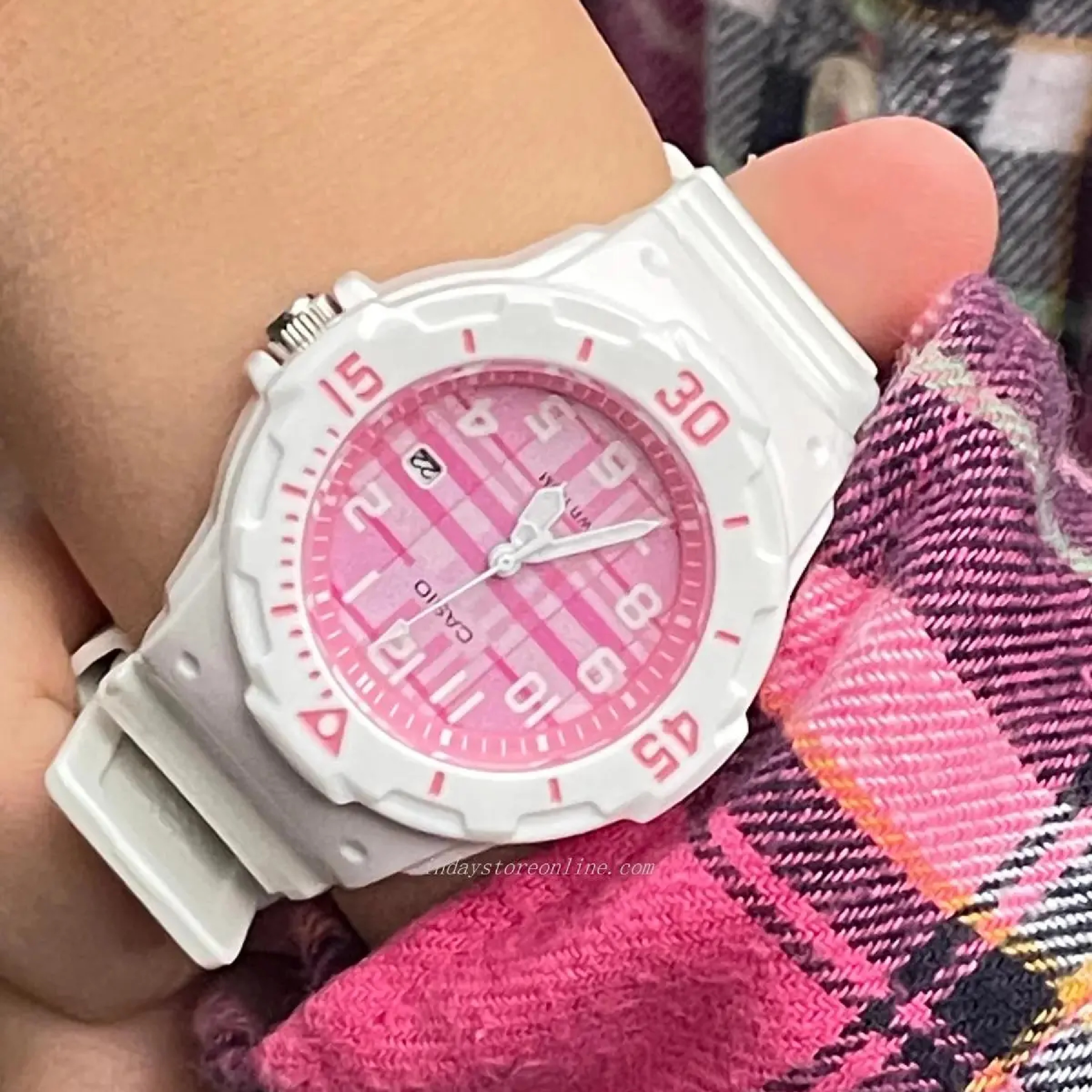 CASIO LRW-200H-4C - фото 4