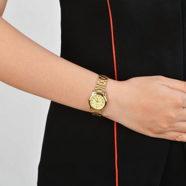 CASIO LTP-V001G-9B - фото 4