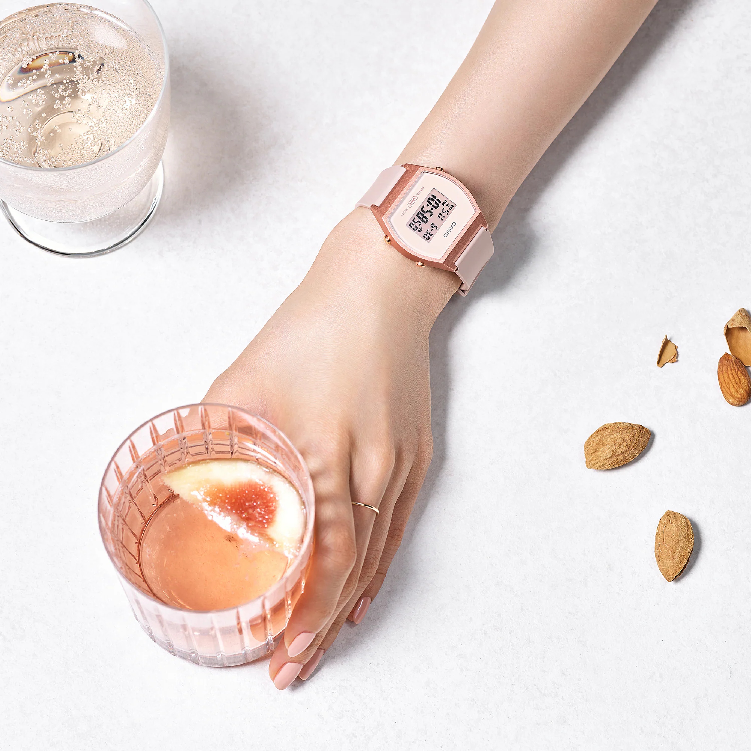 CASIO LW-204-4A - фото 4