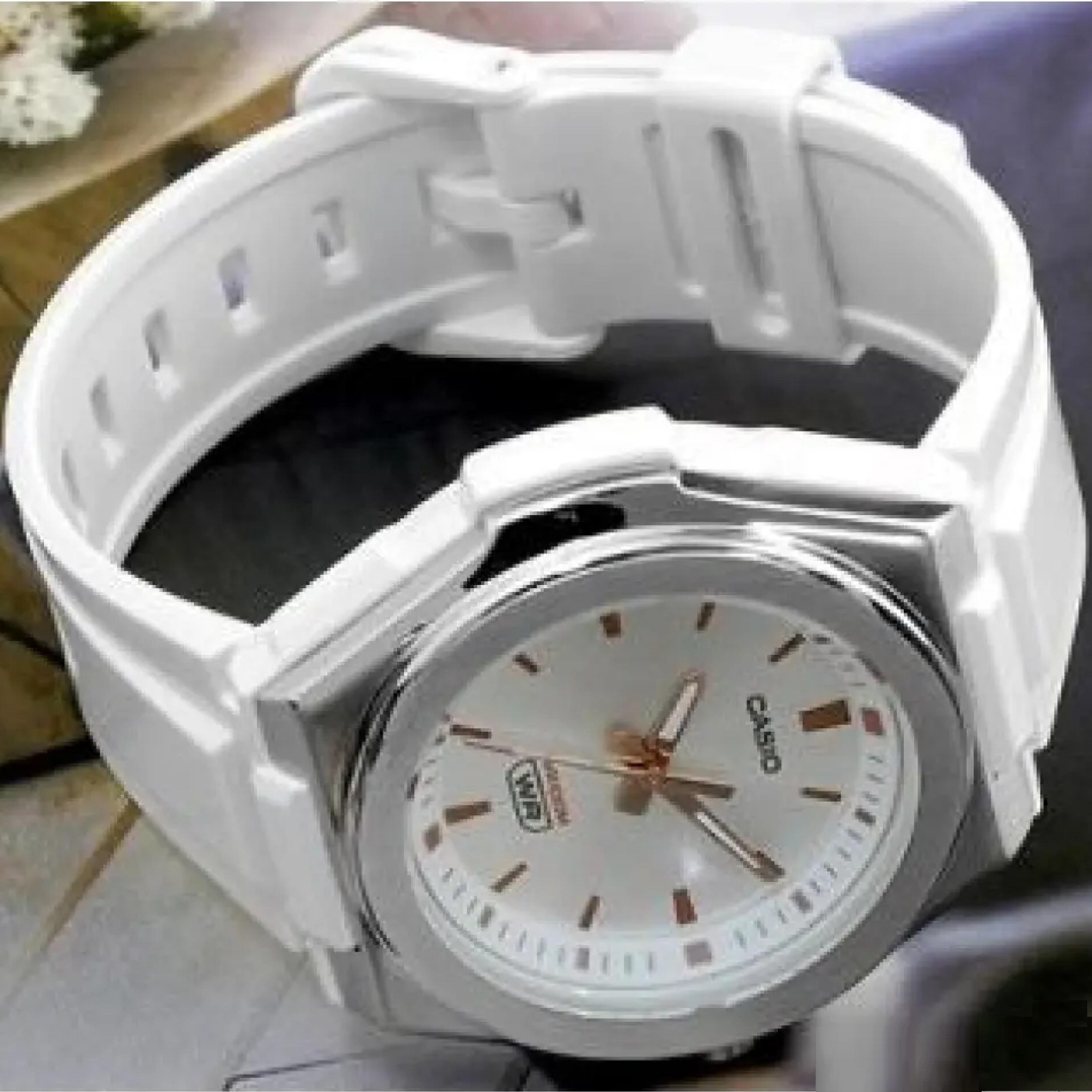 CASIO LWA-300H-7E - фото 2