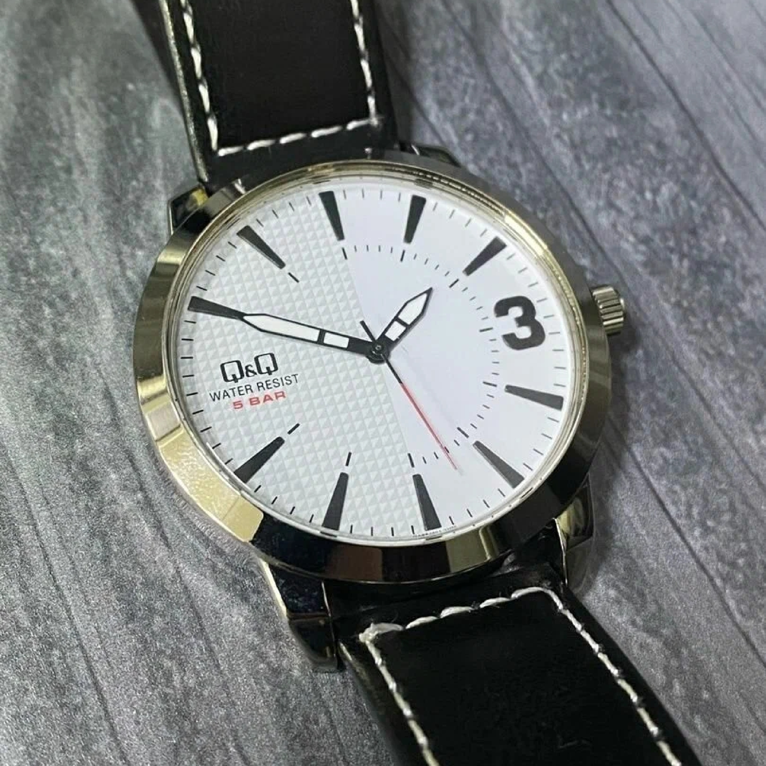 Q&Q QA98-301 - фото 4