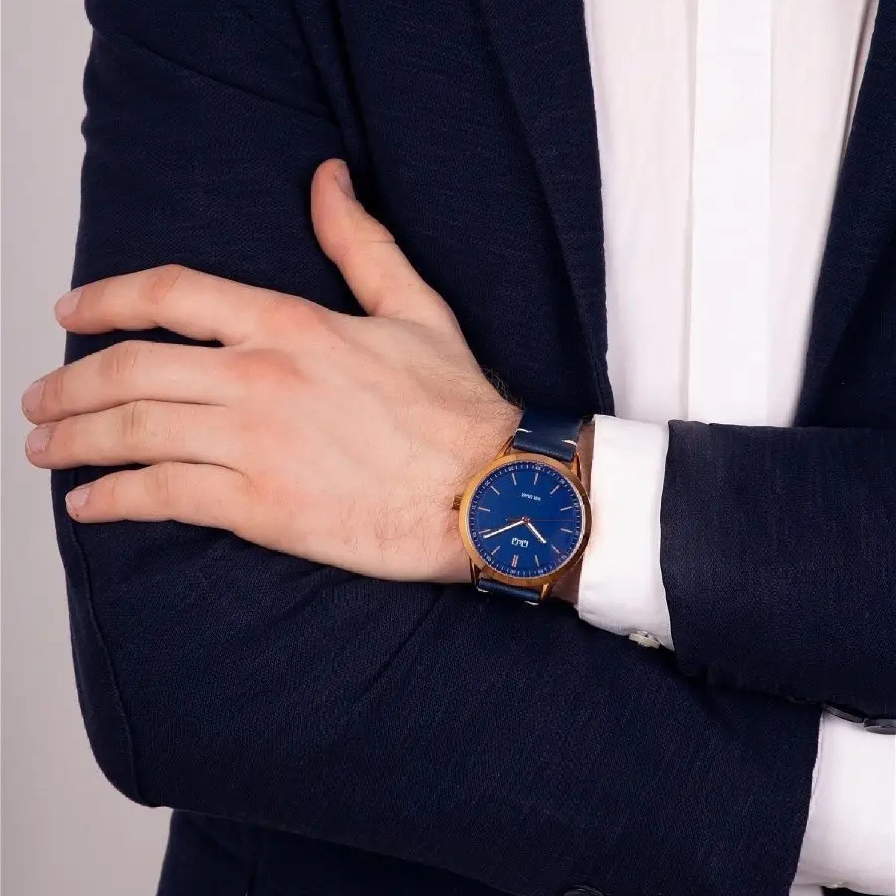 Q&Q QB80-102 - фото 4