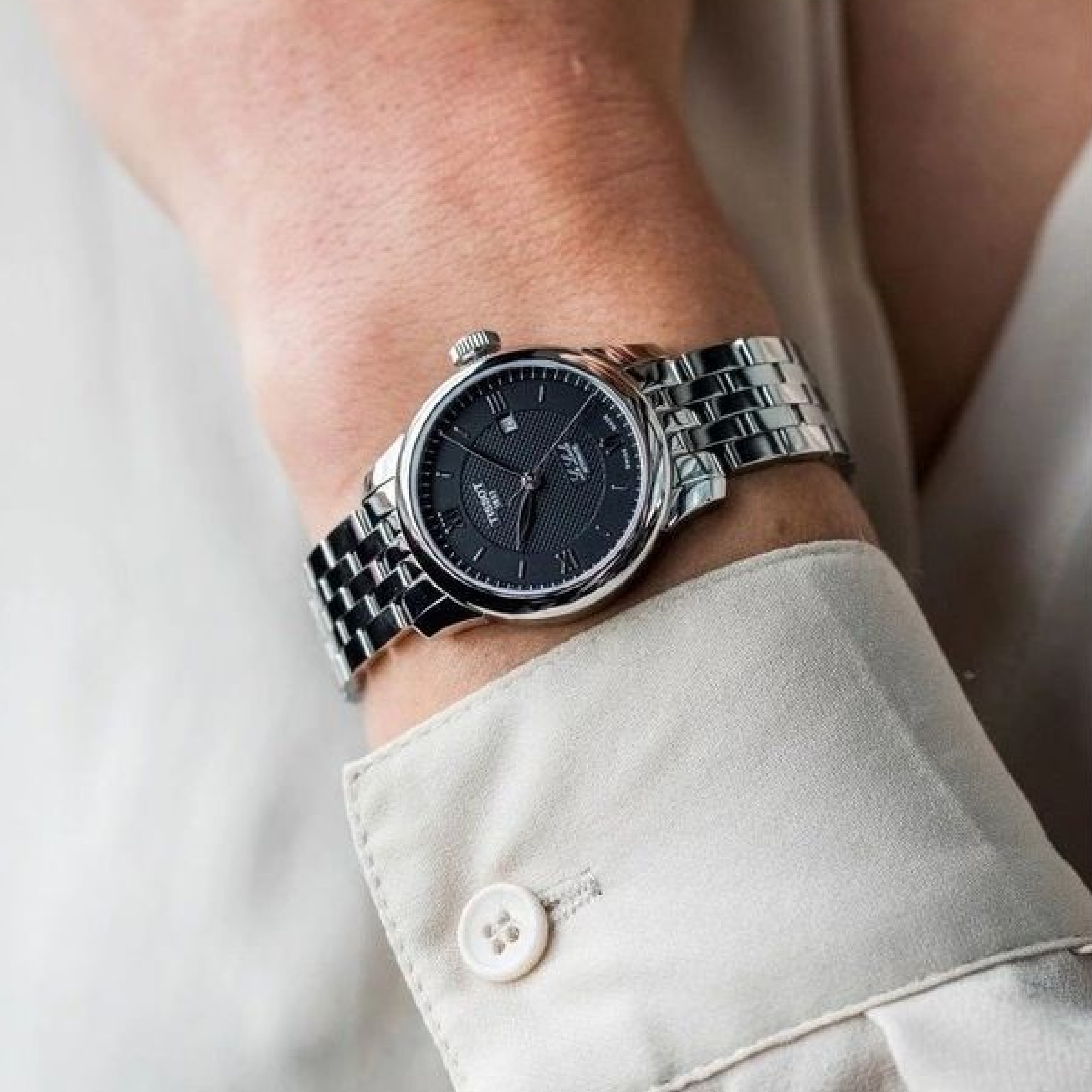 TISSOT T006.207.11.058.00 - фото 4