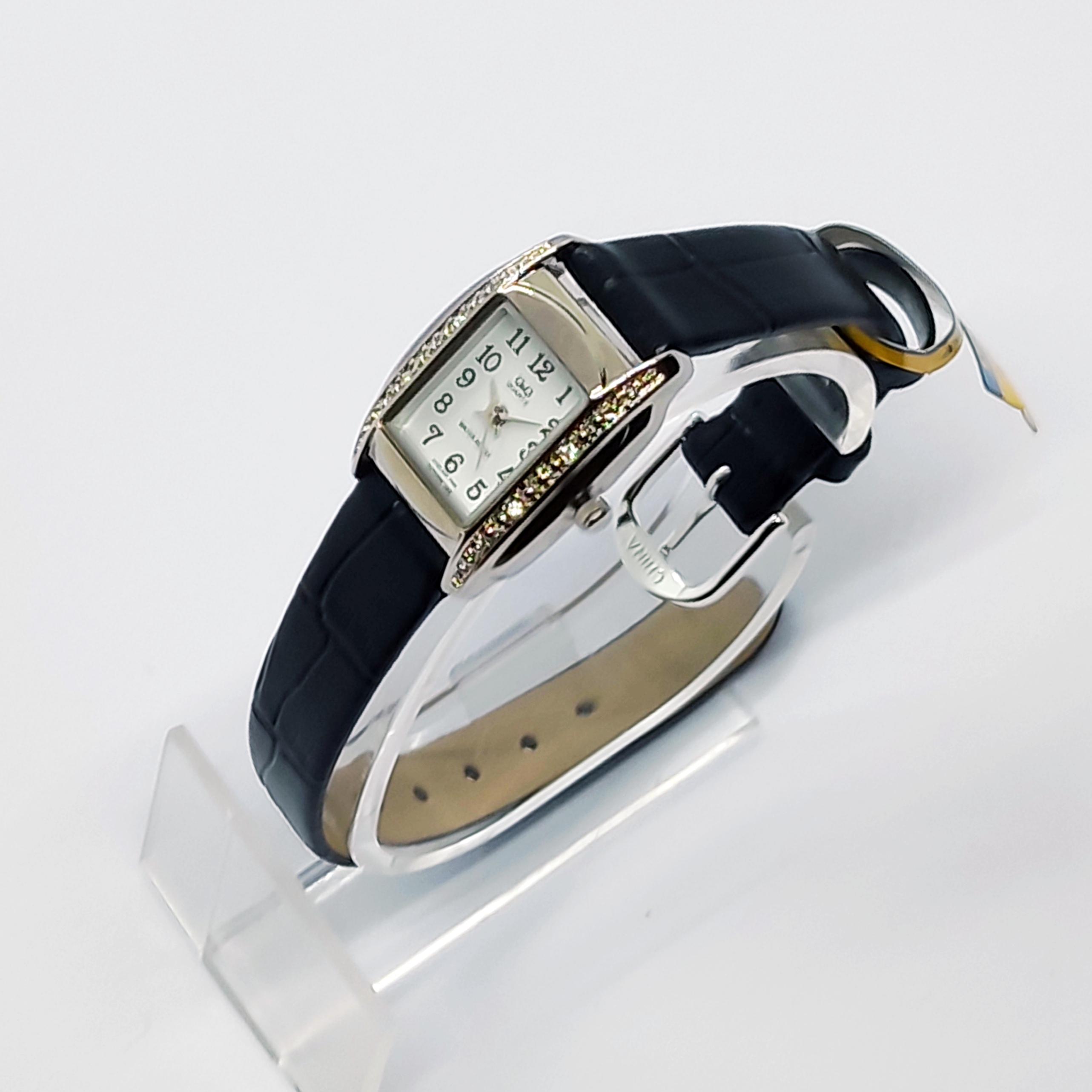 Q&Q VY23-304 - фото 3